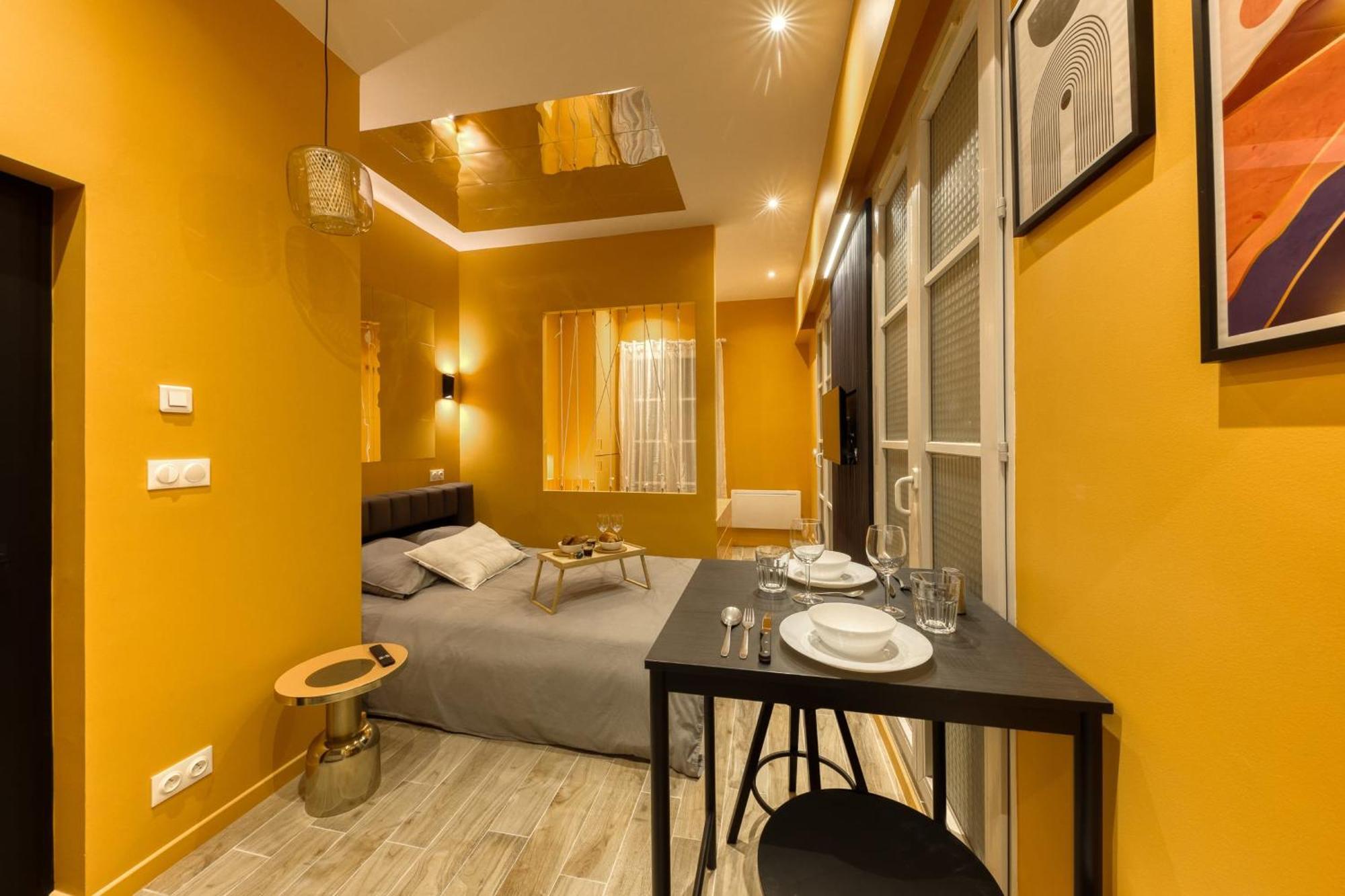 Deluxe Spa Suite Caramel Sweetness Мелен Екстер'єр фото